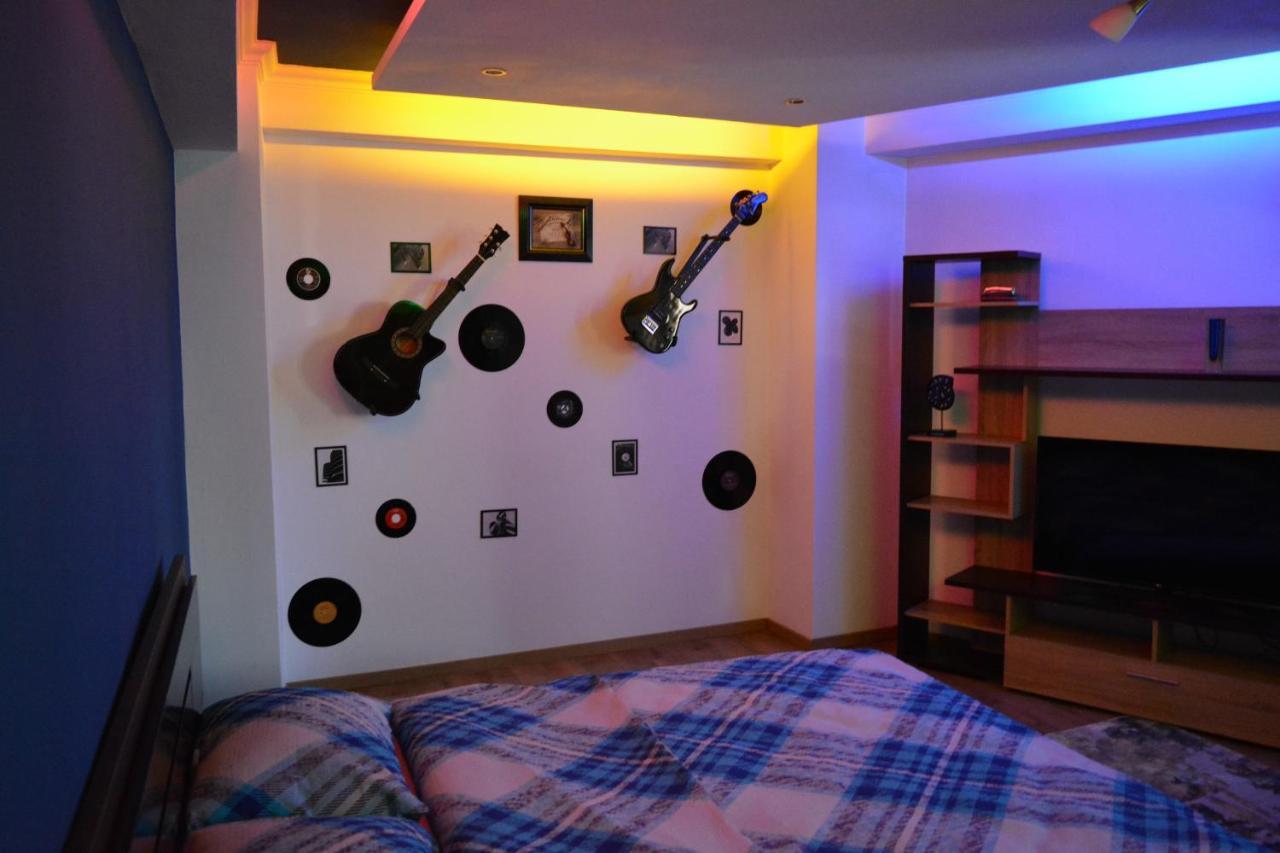M@D Music Apartment Temesvár Kültér fotó